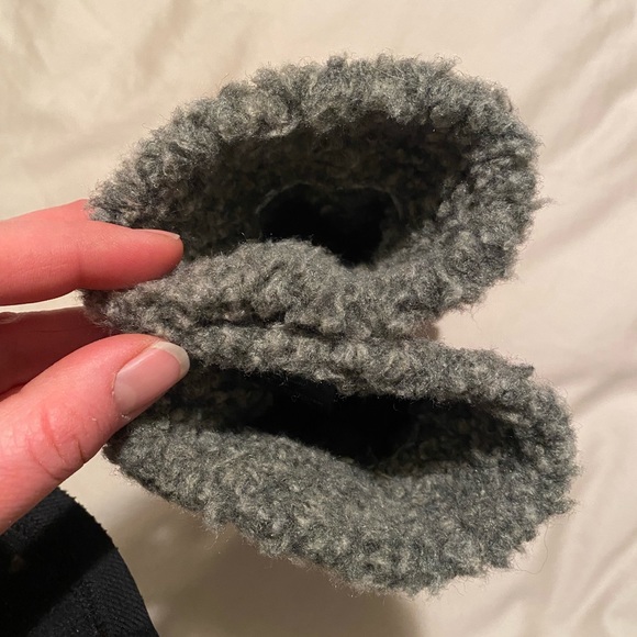 Woolrich Women’s Large Gloves Faux Suede Fleece Lined Black And Gray - Picture 6 of 7